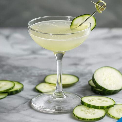 Cucumber Gimlet Cocktail Recipe – Refreshing, Light, and Herbaceous