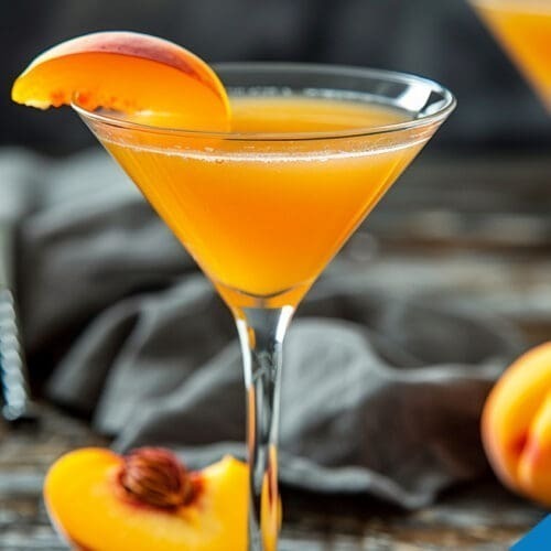 Peach Martini Cocktail Recipe - Shimmery and Delicious